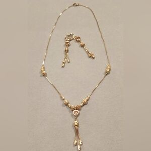 Elegant Gold Necklace and Earring Set